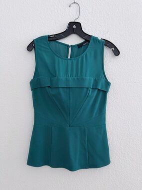 Ro & De Teal Sleeveless Peplum Top